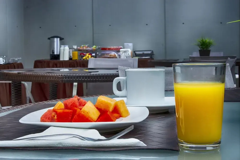 Food & Beverage