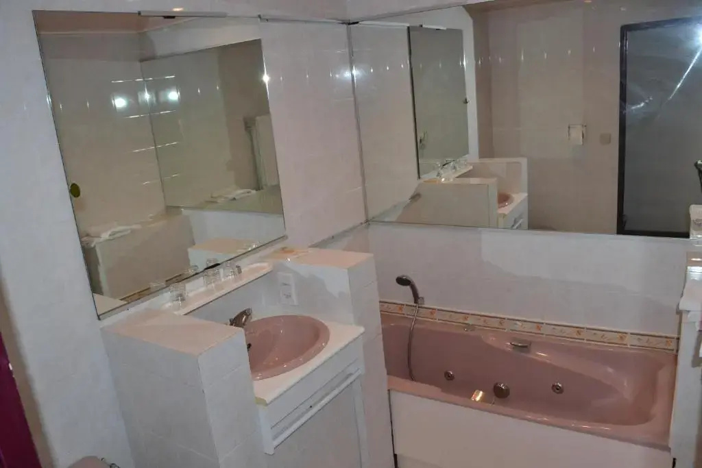 Lud Hotel - Chambres