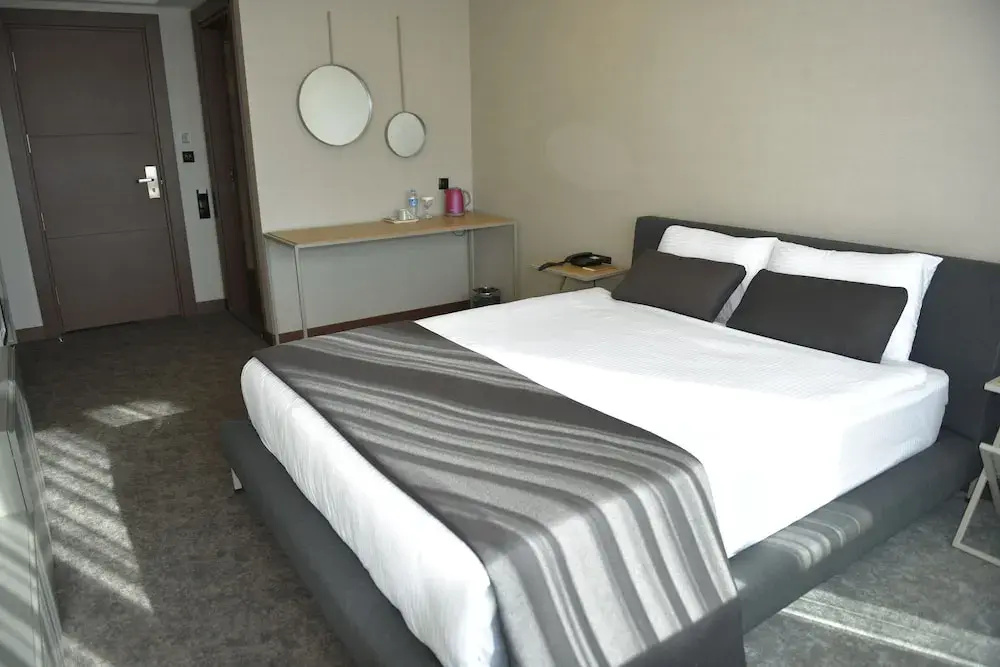 1 Bedroom Standard Double room (full double bed)