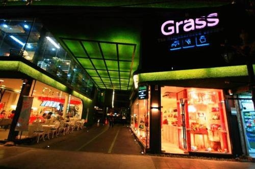 Grass Suites Thonglor