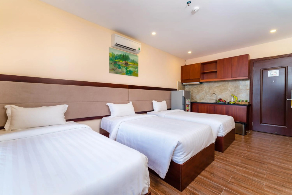 Nhat Minh Hotel and Apartment — фото