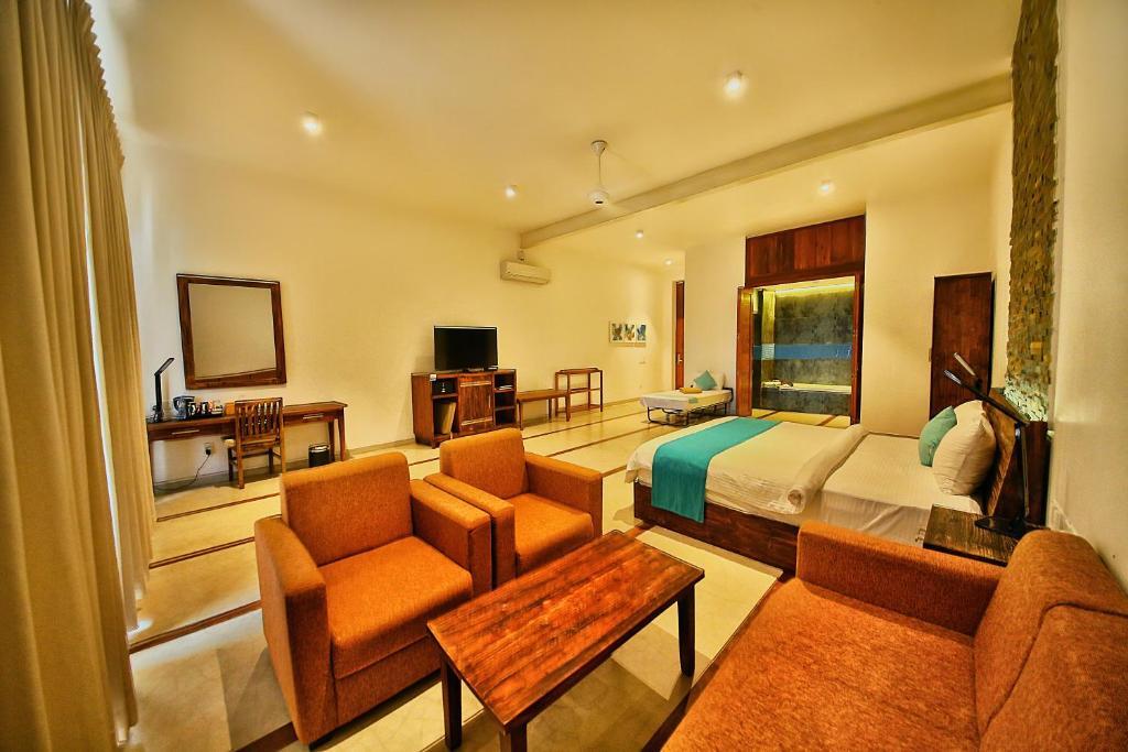 R Degree Hotel