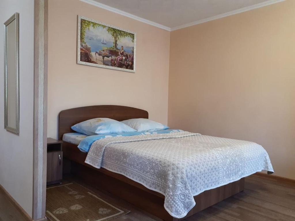 Усть-Каменогорск: Апартаменты Lux Apartment on Potanina 19