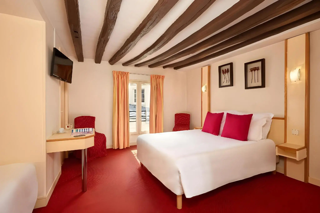 Отель Hotel Antin Saint-Georges в Париже