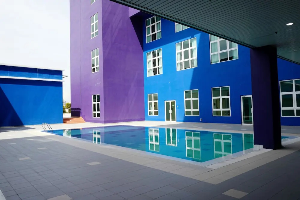 Zecon Hotel