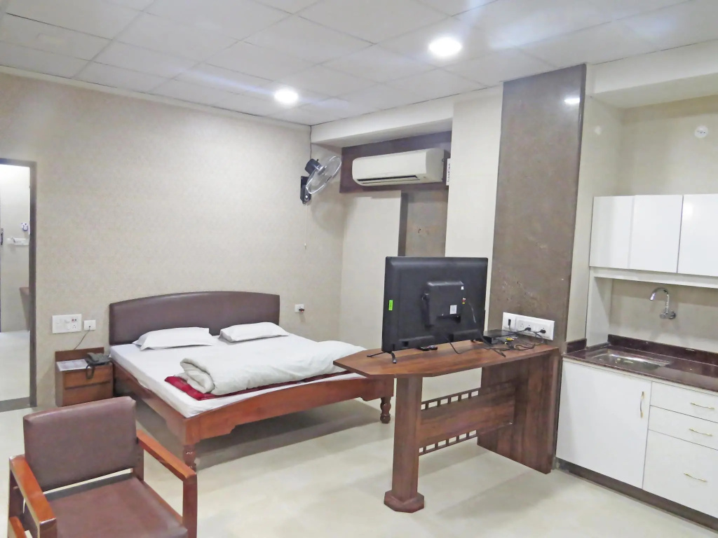 Deluxe Studio