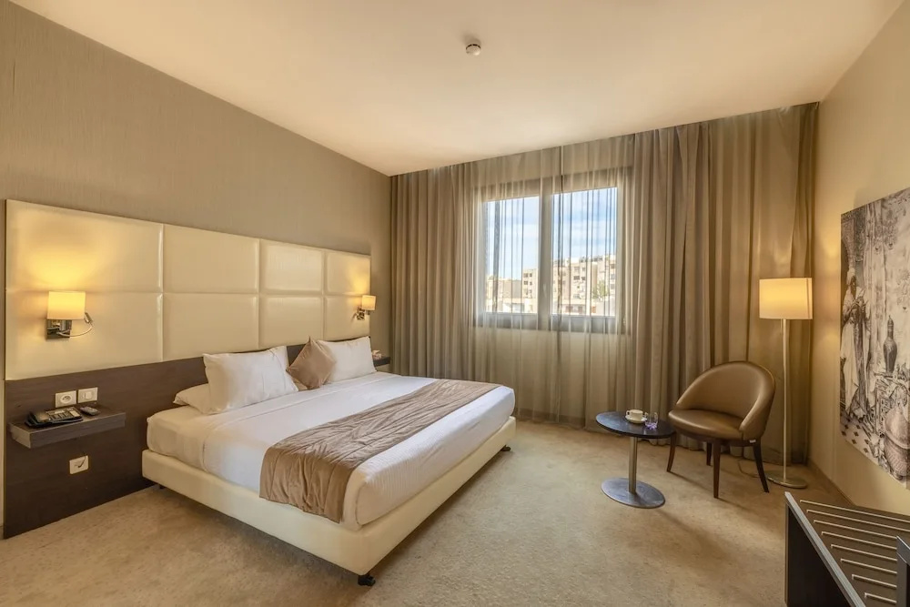 Junior Suite with balcony