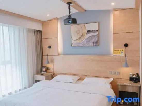 Kunming Yuntong Hotel（Kunming Railway Station Store）
