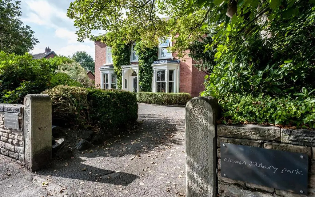 Eleven Didsbury Park - Général