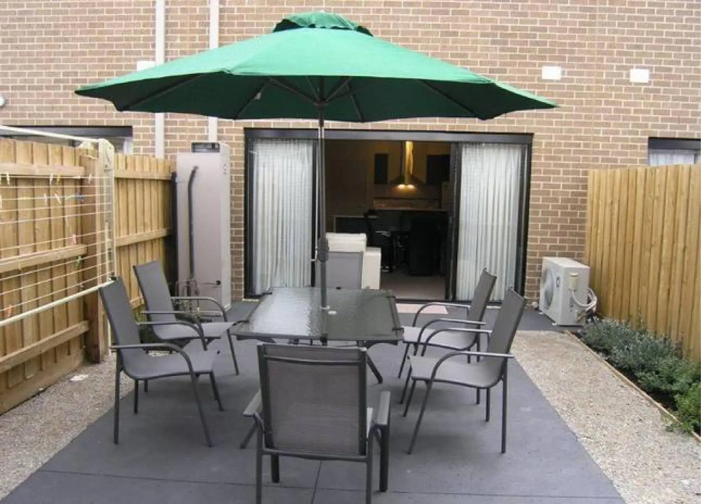Insaa Serviced Apartments Dandenong