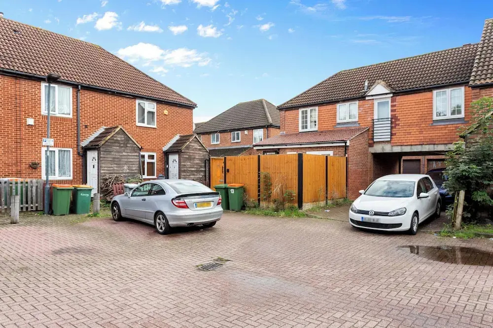 Cozy 2 Bed Apartment Close to Lcy & Excel