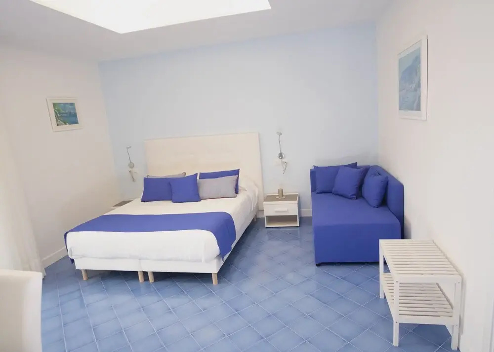 Comfort room