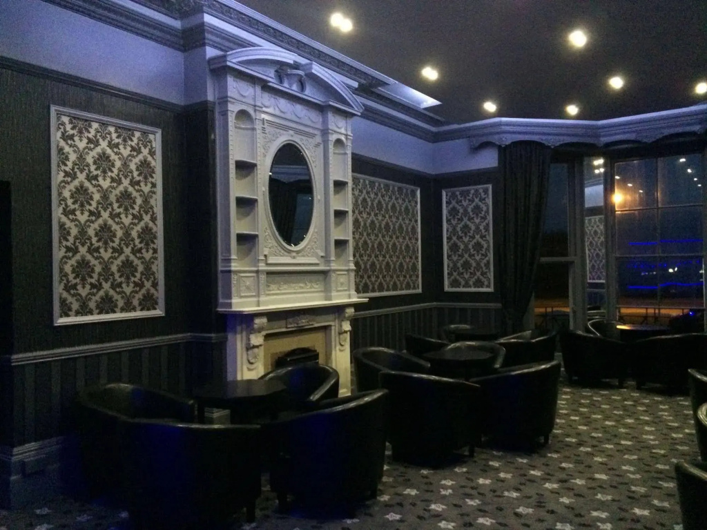 The Carlton Hotel - Général