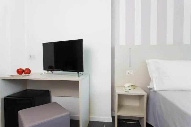 Superior Double room with balcony (full double bed)