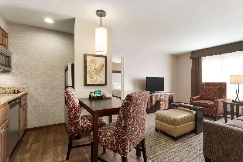 Homewood Suites by Hilton Fargo - Chambres