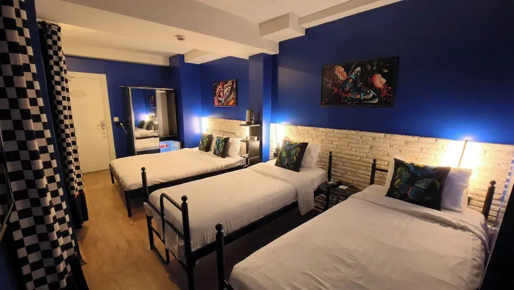 Standard Quadruple room