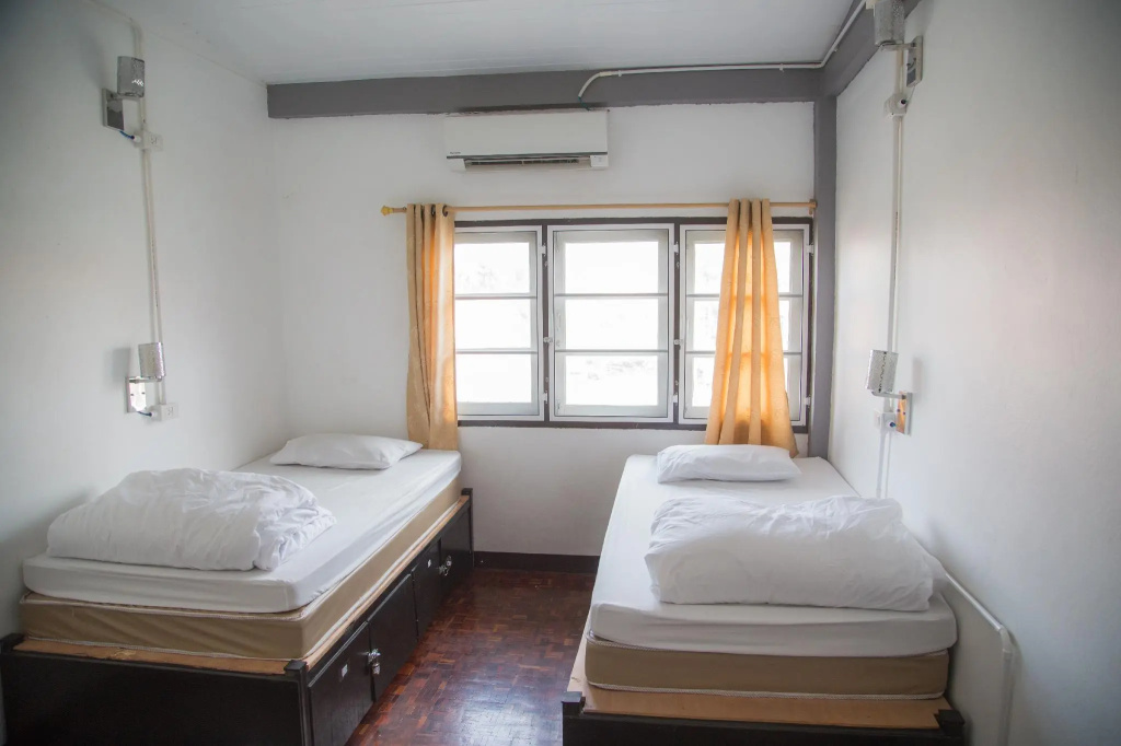 Standard Double room (twin beds)
