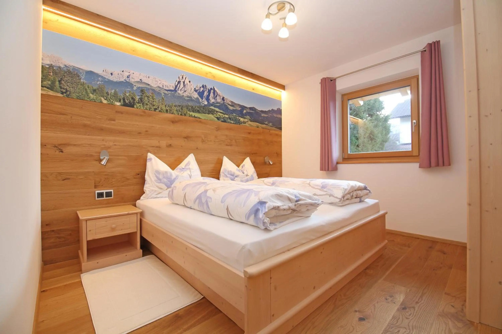 Rodererhof — 4