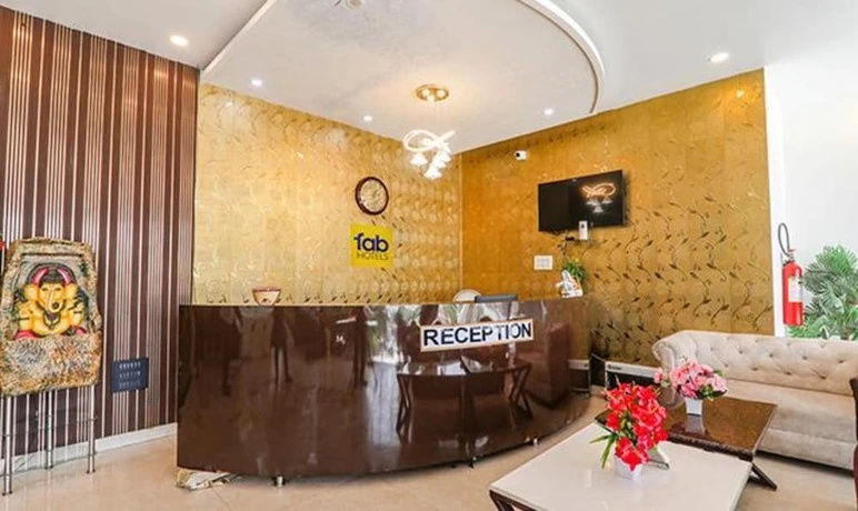 Fabhotel Prime Aradhna Inn