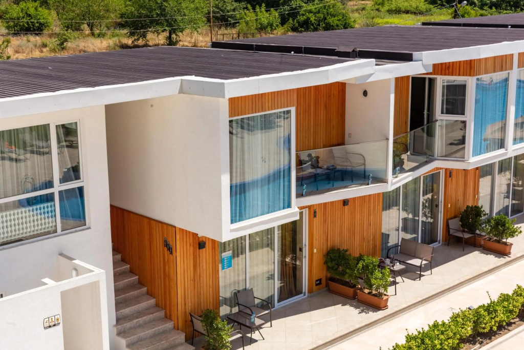 Riva Hill Resort