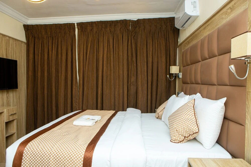 Royal room