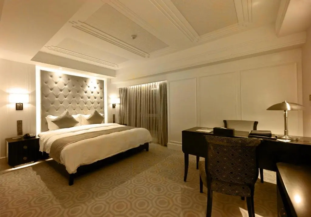 Superior Double room (full double bed)