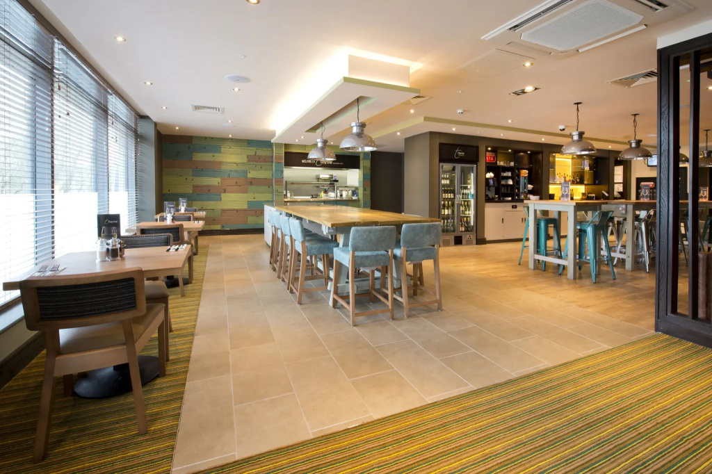 Hotel photo 11