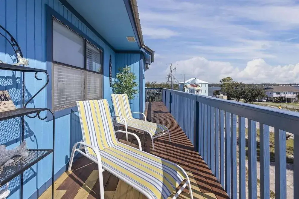 Lagoon Sun 5 by RedAwning