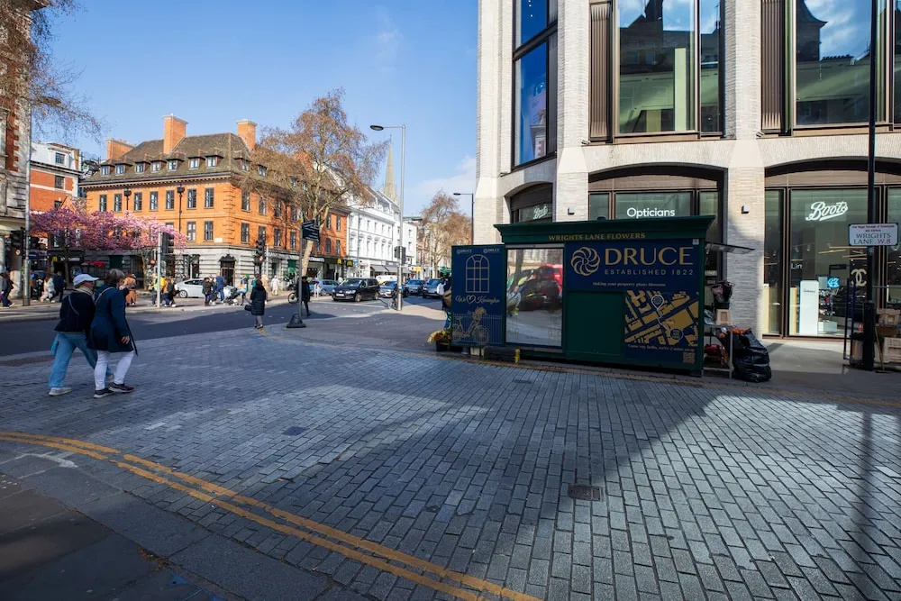 Kensington High Street Suites — фото 1