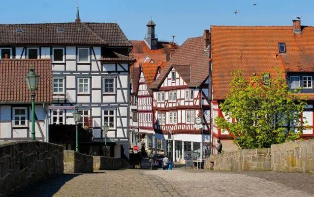 Haus an der Brücke 2