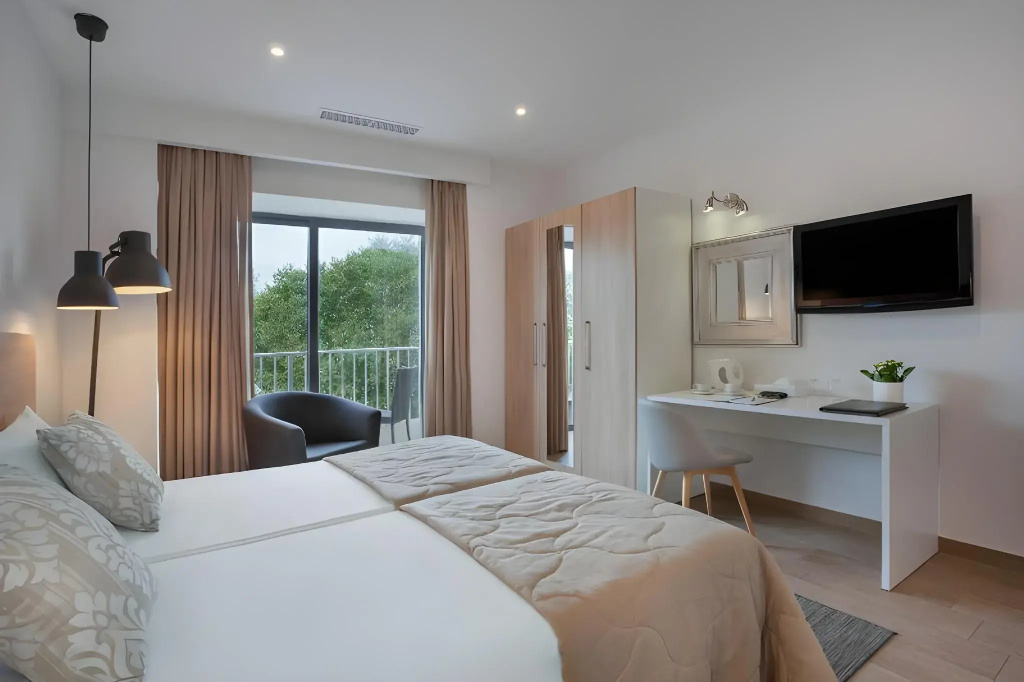 Hotel photo 36