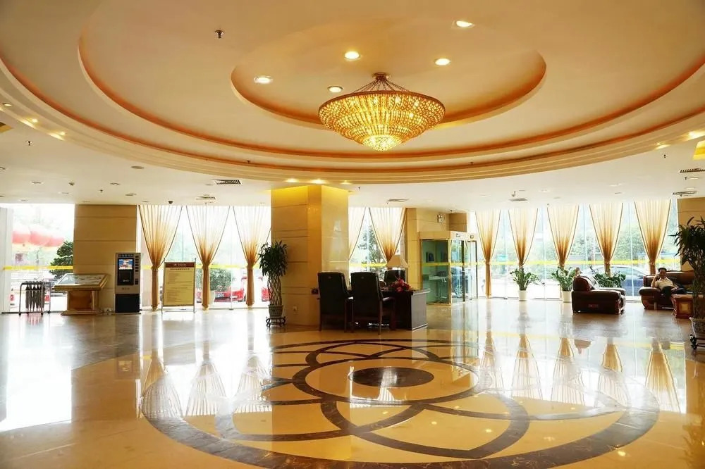 Xiongfei Holiday Hotel - Zigong - фото 12