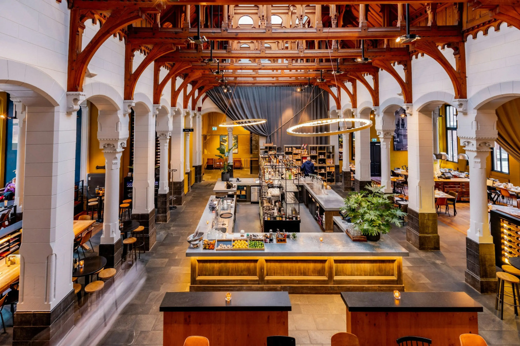 Post-Plaza Hotel & Grand Café - Général