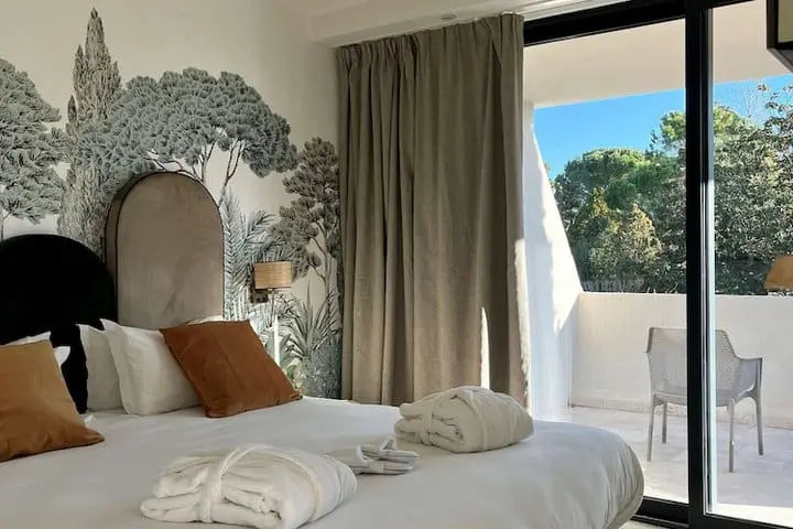 Standard room with garden view
