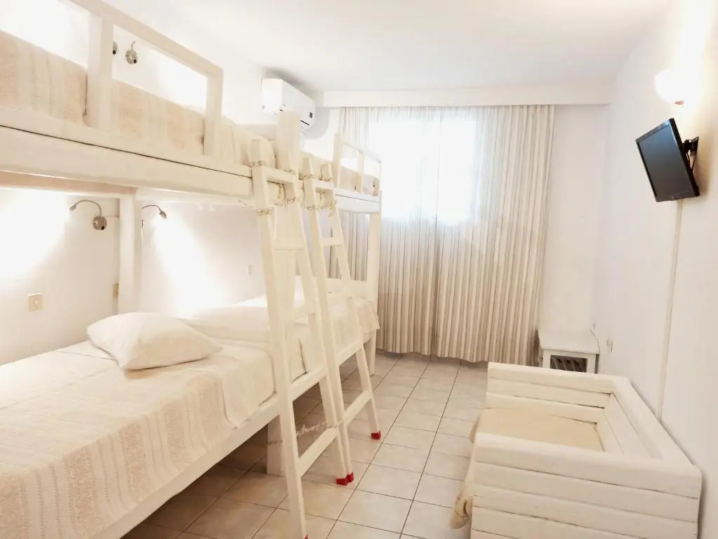 Polos Hotel - Chambres