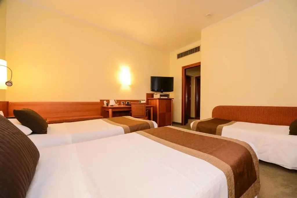 Hotel Master - Chambres