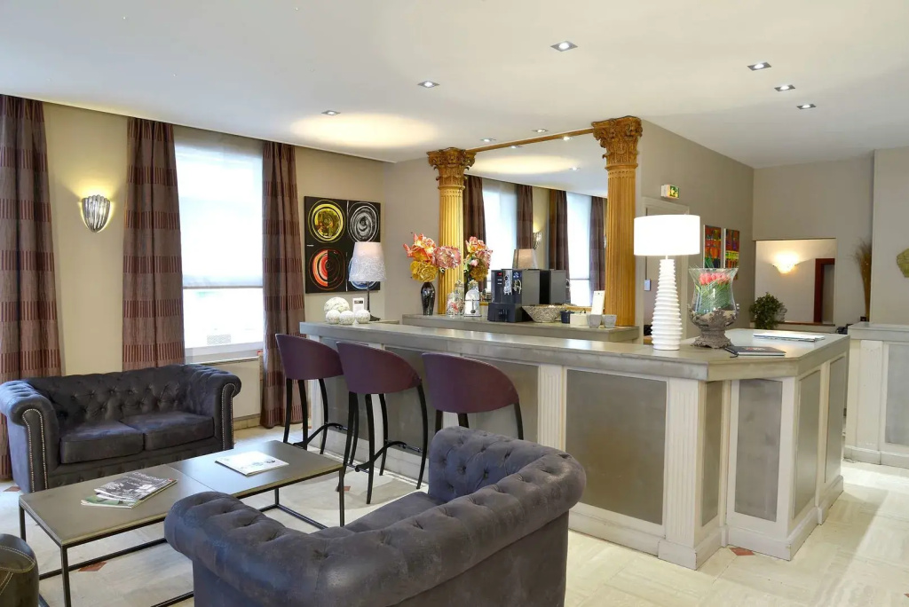 Voir la photo 2 — ALFRED HOTELS Compiègne