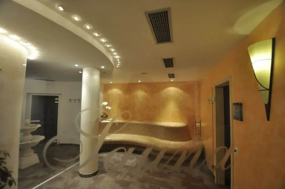 Hotel photo 15