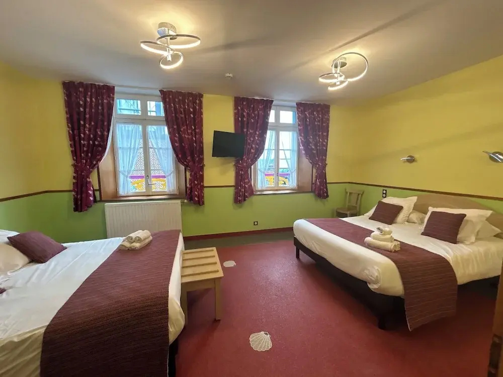 Standard Quadruple room