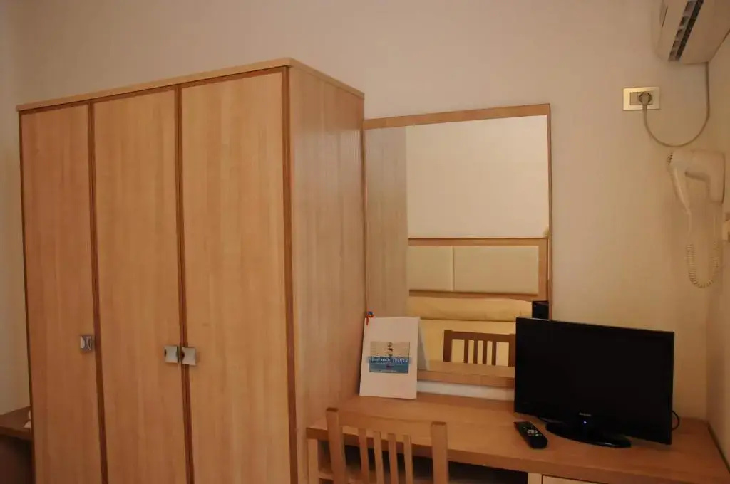 Comfort Quadruple room with balcony
