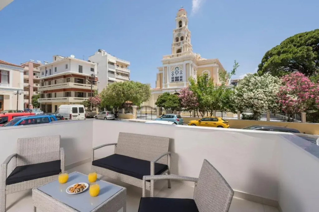 Quarters Luxury Apartments