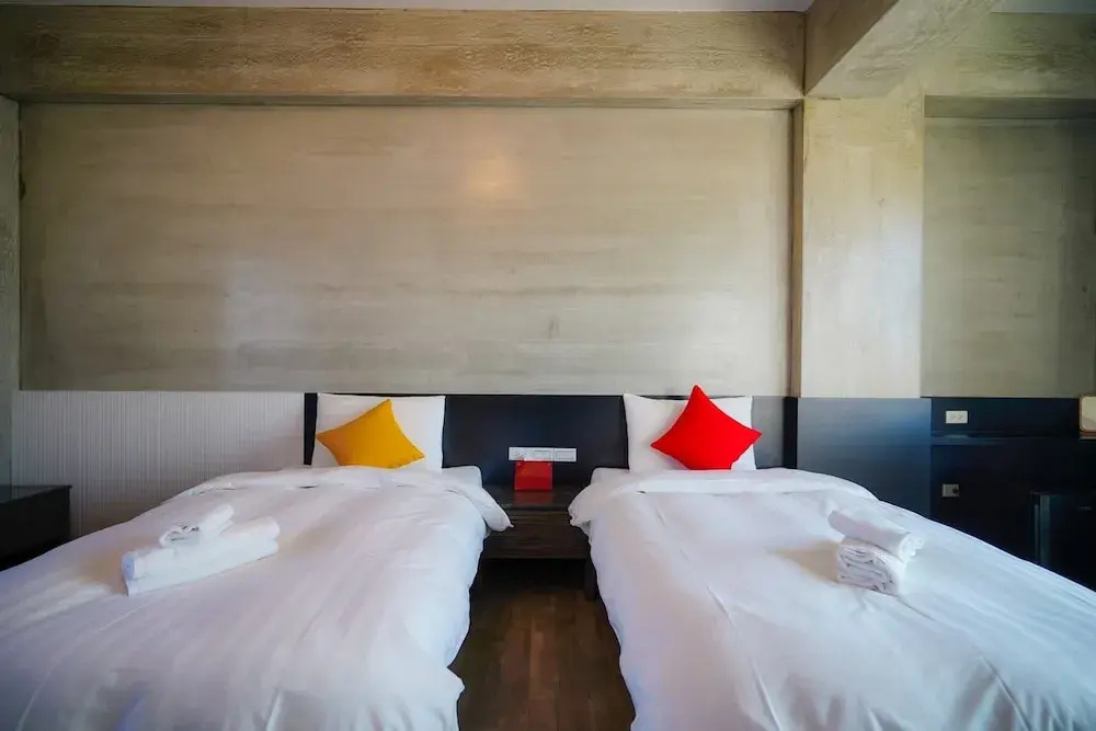Standard Double room (full double bed)