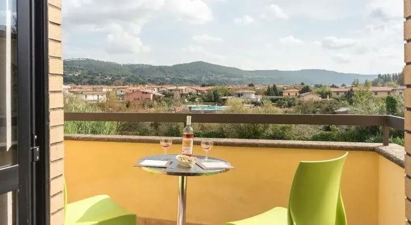 Balcony & Terrace