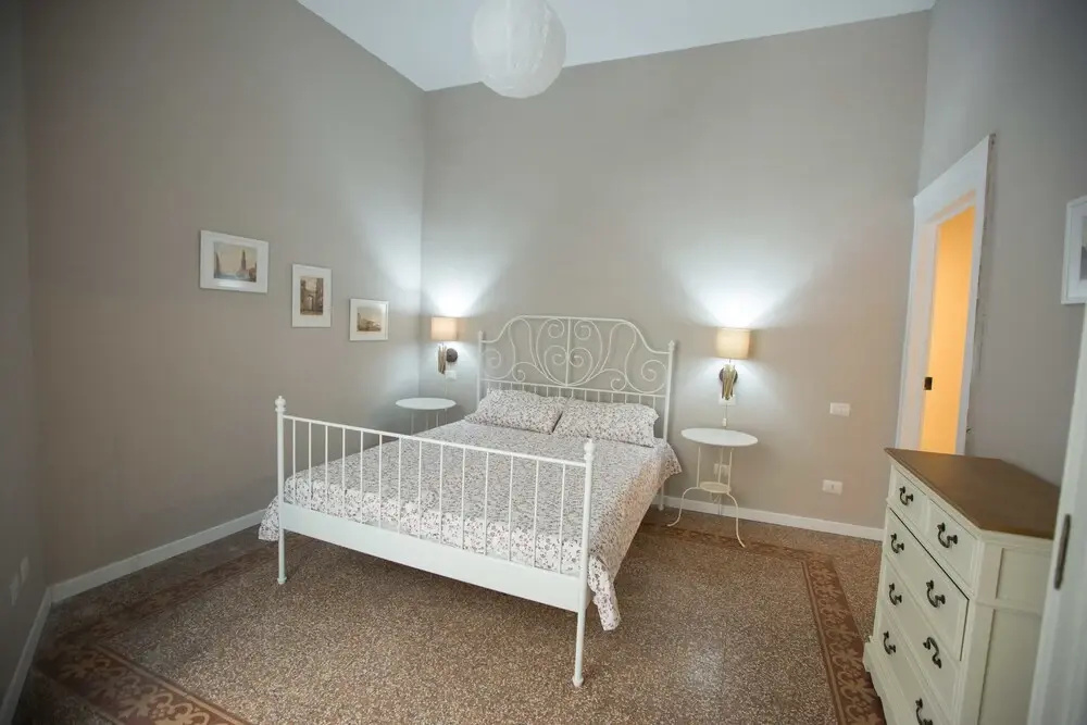 1 Bedroom Apartment with balcony
