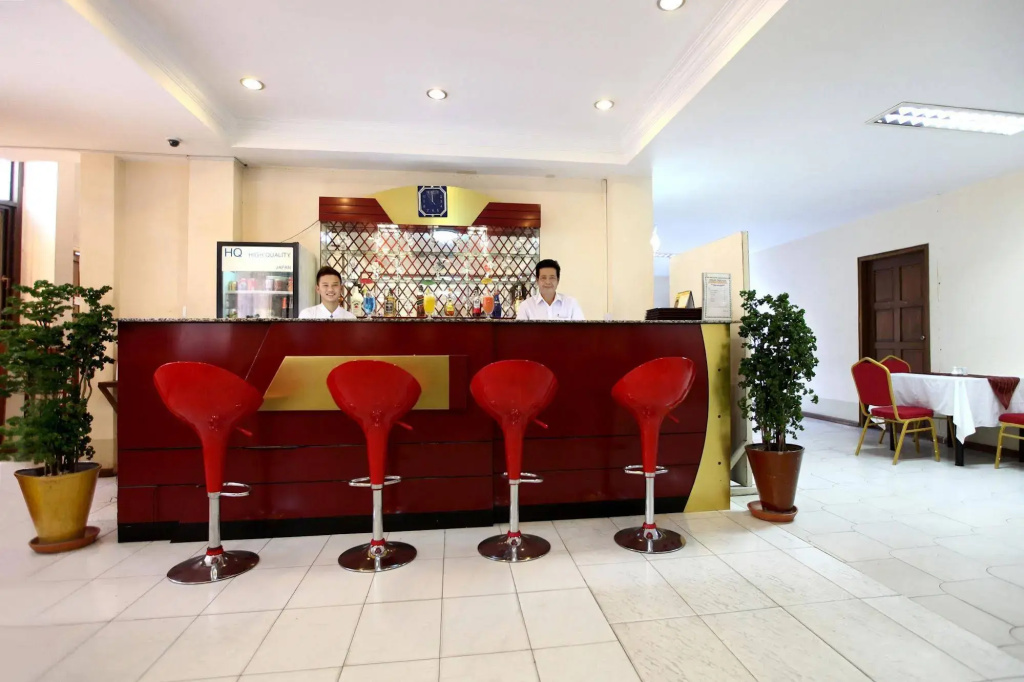 Eden Palace Hotel - Général