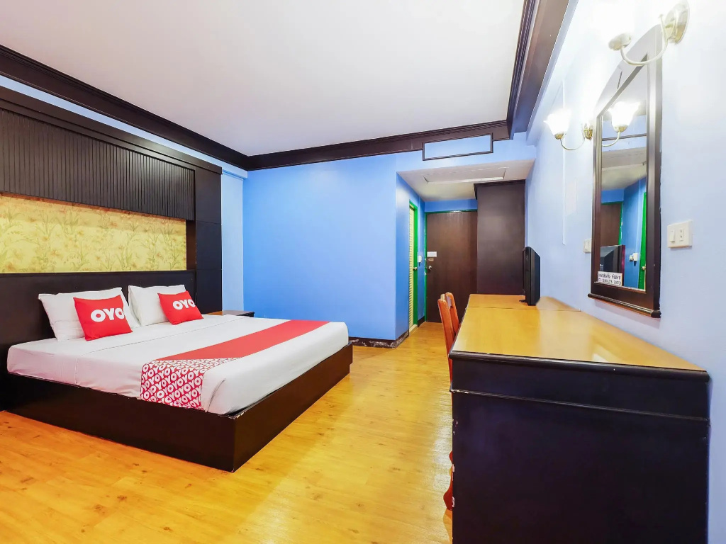 Standard Double room (full double bed)