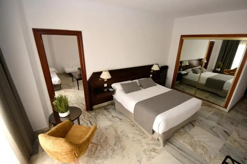 Hotel Turia Valencia - Chambres