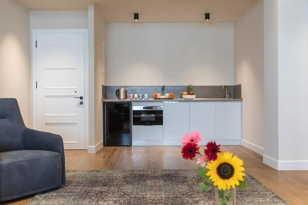 Отель Klepsydra Urban Suites в Афины