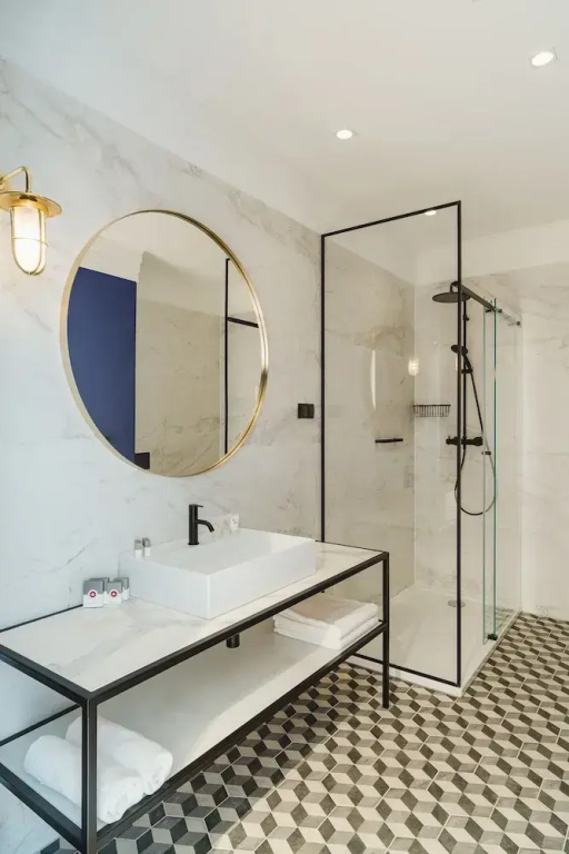 Superior Double Apartment with courtyard view (full double bed)