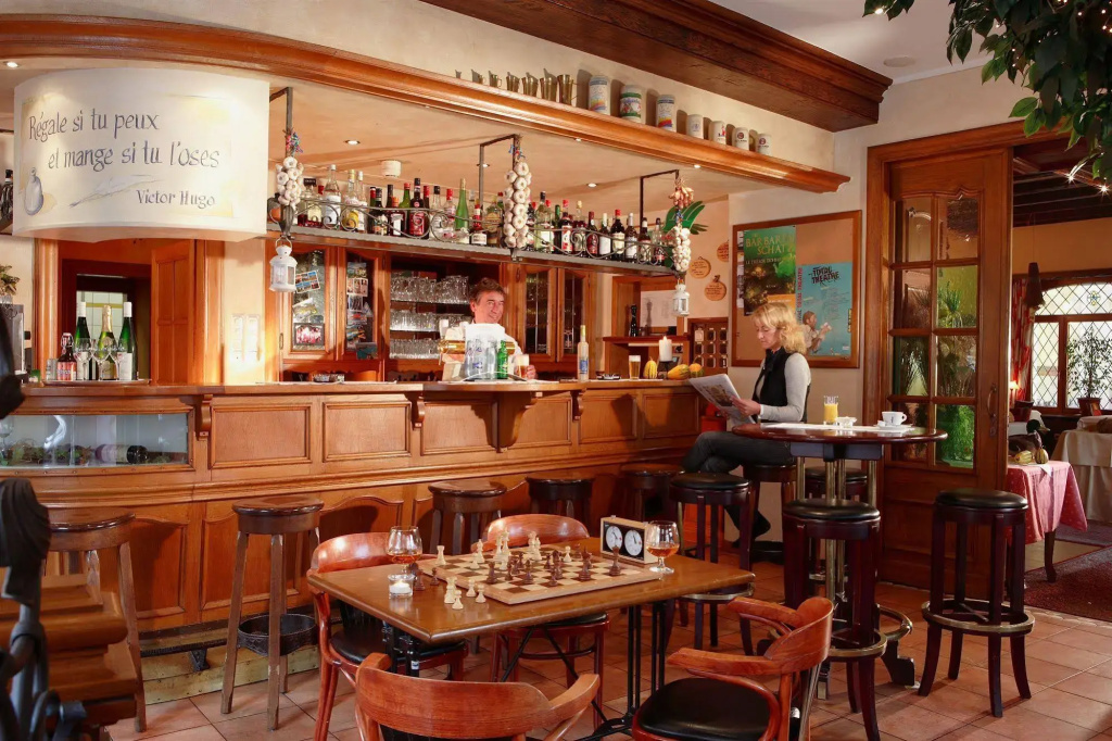 Hôtel - Restaurant Victor Hugo - Général
